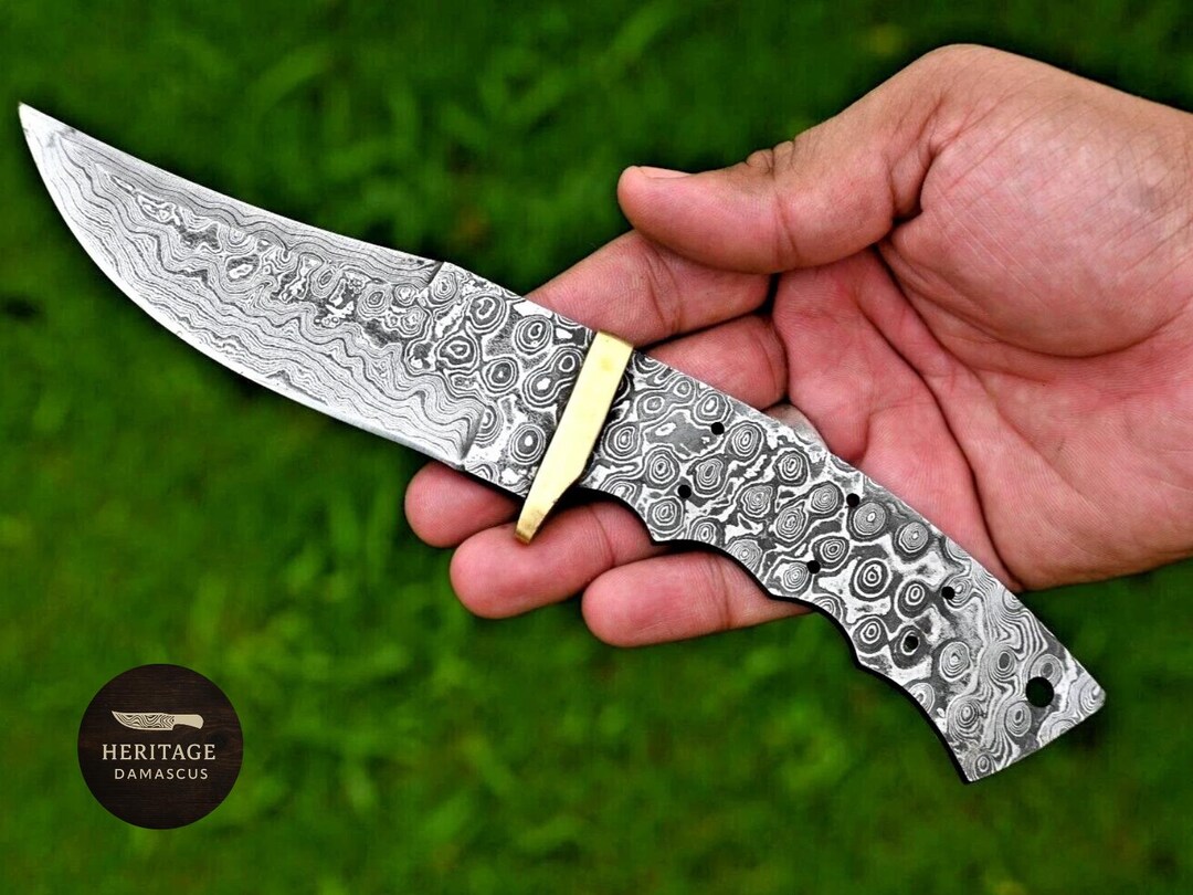 Hand-forged Damascus Blank Blade | 9