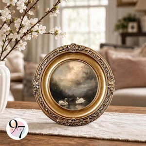 4X4 Ornate Frame, Antique Gold Round Photo with Easel Stand