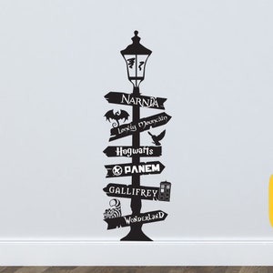 Fandom Lamp Post - CUSTOMIZABLE - WD0429