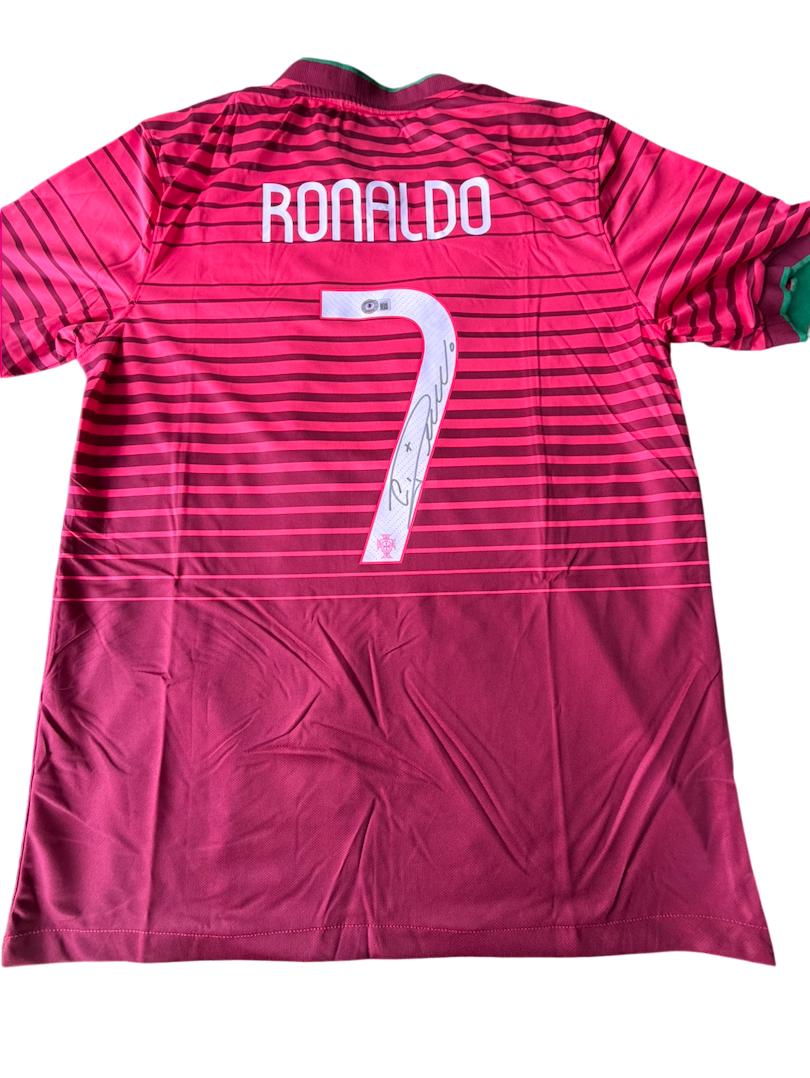 クリスティアーノ・ロナウド サイン入りシャツ クリスティアーノ・ロナウドのサイン入りTシャツ（ベケット証明書付き