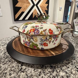 Mackenzie Childs Flower Market witte 5 Qt pan met deksel HTF braadpan NIEUW