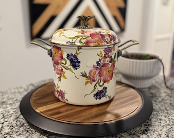 MacKenzie Childs white Flower Market 7 Qt. stockpot - retired - NEW