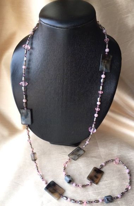 hard stones and gummy bears Adjustable pink Agata necklace