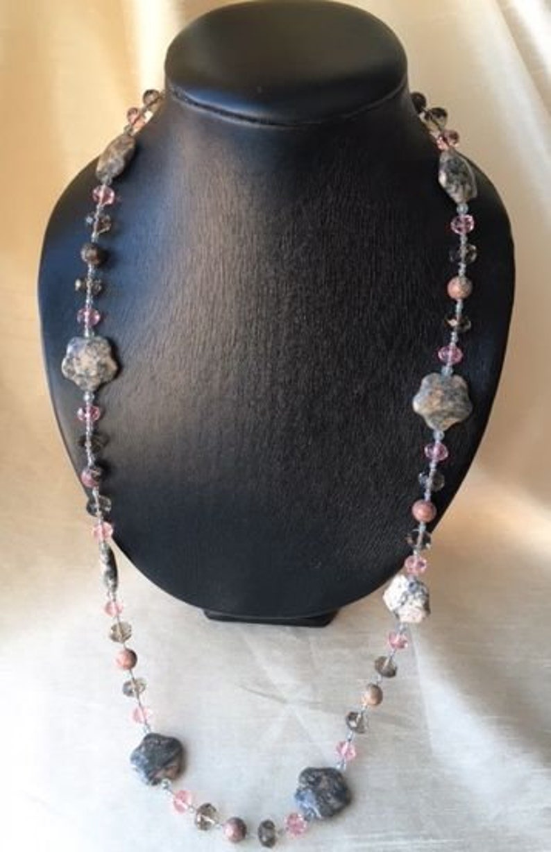 Pink Stone Flowers long Necklace and Earrings Set grey, peach undertones image 4