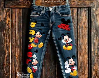 Pantalones vaqueros de Mickey Mouse - Pantalones personalizados de Disney para bebés/niños pequeños/niños - Conjunto de peto de cumpleaños de Mickey Mouse - Tema de pantalones personalizados de Disney