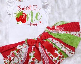 Abito tutù per la festa di compleanno a tema fragole - Completo dolce per neonate/bambine/ragazze - Completo per il primo compleanno a tema frutti di bosco - Abito da damigella d'onore con tutù e giacca