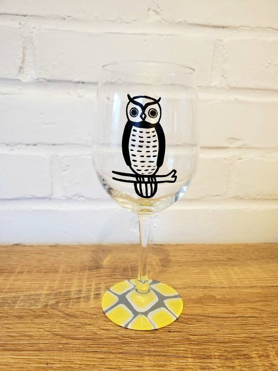 How To Paint A Wine Glass That Is Dishwasher Safe!