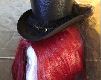 Dark lady Mini top Hat