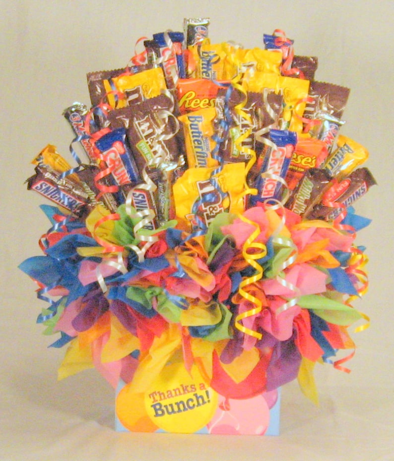 Candy Bouquet Video Tutorial, How to Make a Candy Bouquet Video Tutorial, DIY Candy Bouquet Tutorial, image 2