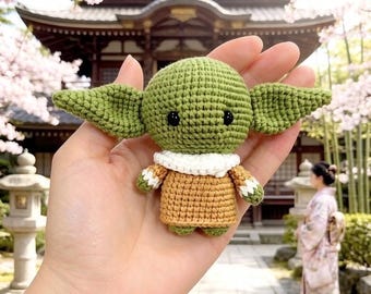 Handmade häkeln Yoda Puppe inspiriert Amigurumi | Süßes Grünes Alien Plüschtier | Sci-Fi Fan Geschenk