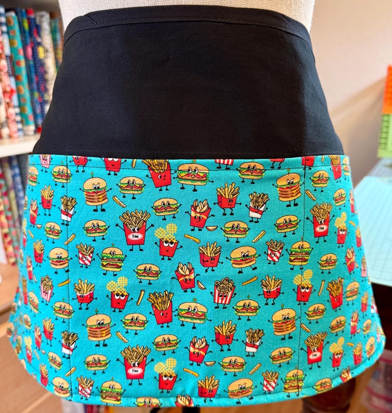 Reversible Burgers and Fries Waitress Server Waist Apron with 3 Pockets image 4