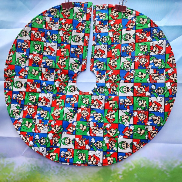 Handmade Mini 19" Christmas tree skirt  Reversible Mario Luigi Nintendo Super Mario Bros snowflakes