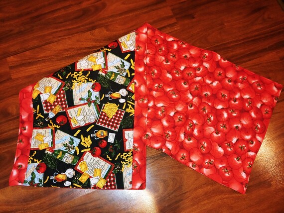 Handmade Quilted Table Runner Italian Food Pasta Tomatoes Wine Ravioli garlic