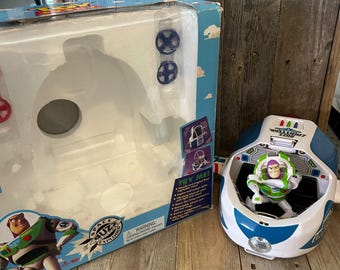 Buzz Lightyear Space Explorer ruimteschip 1996 Thinkway Disney Pixar open doos ***
