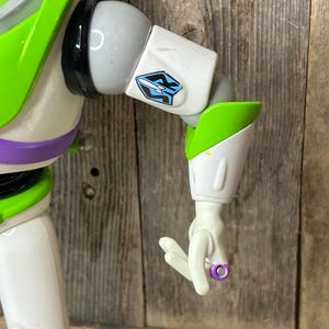 Disney Pixar Toy Story Buzz Lightyear Talking Action Figure with Pop Out Wings image 10