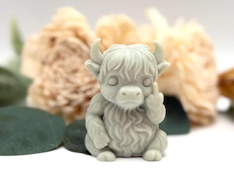 Sassy Highland Cow Soap – Funny Middle Finger Gag Gift