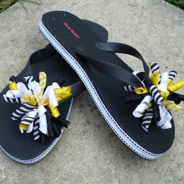 Flip Flops  Black with Black, White, and Yellow Korker Ribbons Girl's 3/4