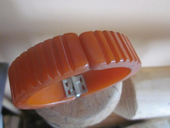 butterscotch bakelite clamper bracelet, deep colo… - image 4