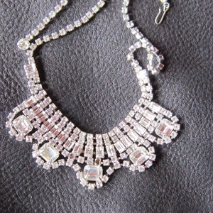 rhinestone bib necklace gorgeous 16&quot; long 1 1/8&quot; wide