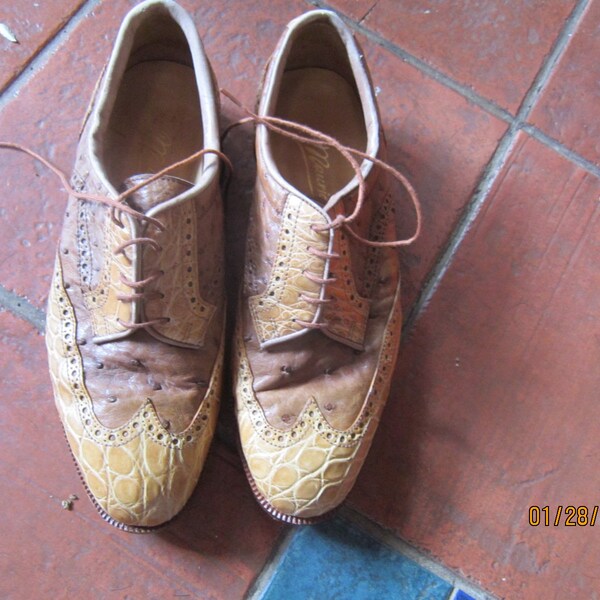 amazing mens vintage golf shoes ostrich and alligator sz 8 1/2  super condition very cool shoes