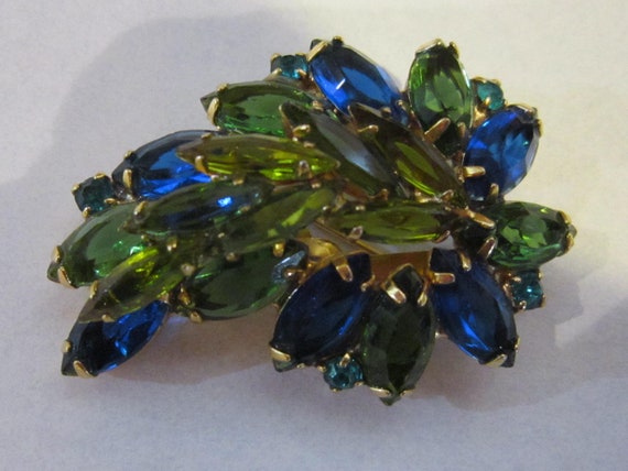 large colored rhineston brooch vintage brooch 2 1… - image 1