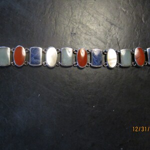 wunderschönes Sterling-Gliederarmband mit verschiedenen Steinen 18 cm