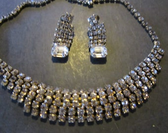 rhinestone choker and earrings prong set stones gorgeous