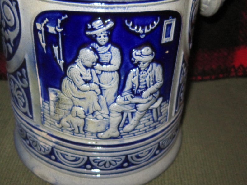 german salt glazed covered jar tobacco large cobalt blue jar