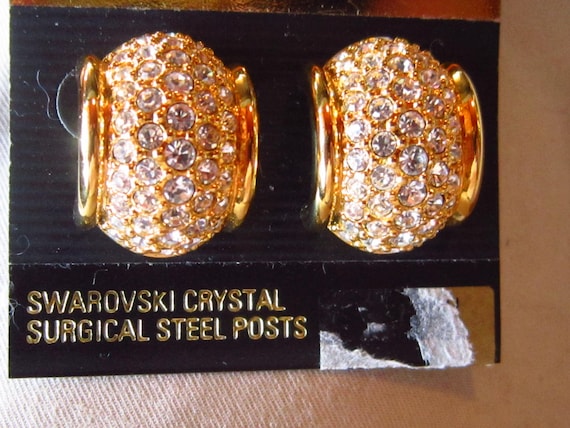 swarovski crystal pierced earrings never used gor… - image 1