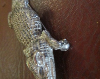 alligator pin 3 3/4" long vintage brooch