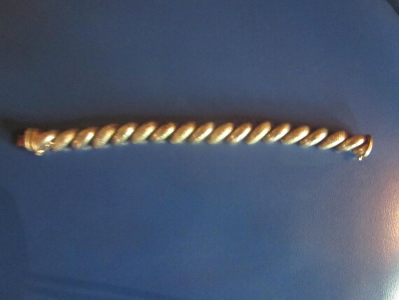 SALE   sterling brevettato twisted bracelet gorge… - image 1