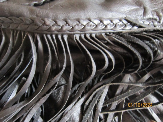 Vintage biker jacket leather fringed  sz 14 mint … - image 6
