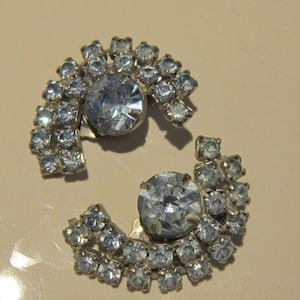 vintage rhinestone clip earrings 1 1/2&quot; by 3/4&quot; ice blue stones gorgeous