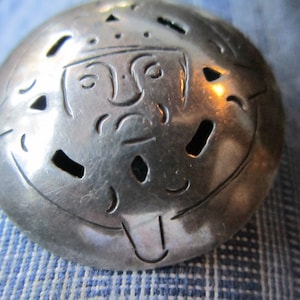 sterling mexico vintage brooch pendant  1 1/4&quot;