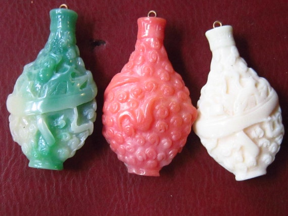 lot of 3 vintage pendants jade like 3" long - image 1