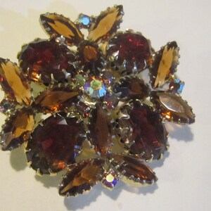 amethyst rhinestone brooch vintage pin rhinestones 2 1/4&quot; amazing
