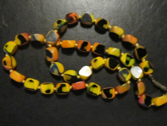 vintage polished glass beads gorgeous knotted bea… - image 1