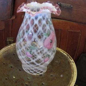 fenton spiral optic opalescent hurricane shade handpainted signed by artist 9 3/4&quot; tall