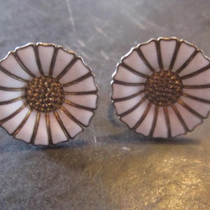 enamel on sterling screw back earrings denmark vintage enamel earrings sterling