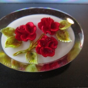 vintage lucite pin with roses lovely 2&quot; by 1 1/2&quot;