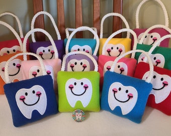 Personalized Tooth Fairy Pillow with "I Lost My Tooth" Pin