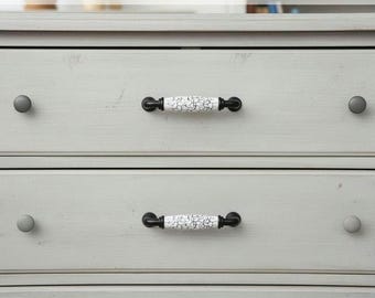Crackle Ceramic Cabinet Handle – Black & White Vintage Drawer Pull