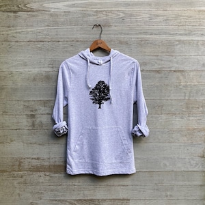 Oak Tree Pullover, Yoga Top, Lightweight Pullover, Girlfriend Gift, Nature Lover, Hiking Shirt