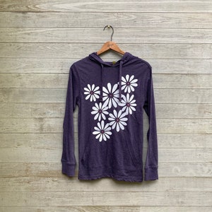 Blooming Daisies Hoodie, Lightweight Hoodie in Organic Cotton