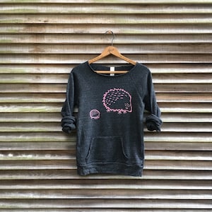 Sweatshirt Me and Mama Hedgehog: biologische katoenmix, hals met onafgewerkte randen