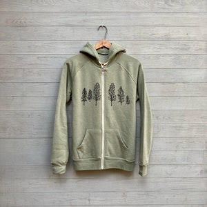 For the Love of Trees パーカー、セージグリーンの快適なジップアップパーカー
