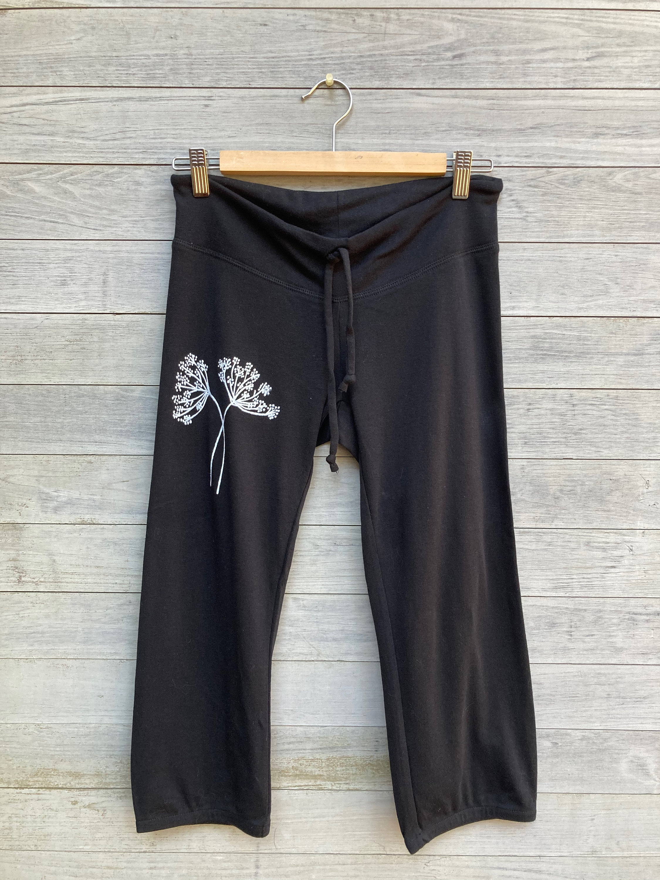 Wildflower Yoga Pants Cropped Pants 