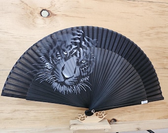 Korean Folding Fan – Tiger & Dragon Print | Traditional Bamboo Fan, Asian Souvenir Gift