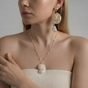Natural Conch Shell Necklace, Baroque Pearl Earrings, Coastal Jewelry Set, Separate Purchase, French Summer Beach Travel Cruise Gift for Her