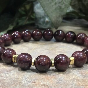 Sincerity, Courage, Hope, Garnet Bracelet, January Birthstone, Healing Bracelet